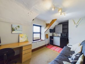 Bedroom 4/Annex- click for photo gallery